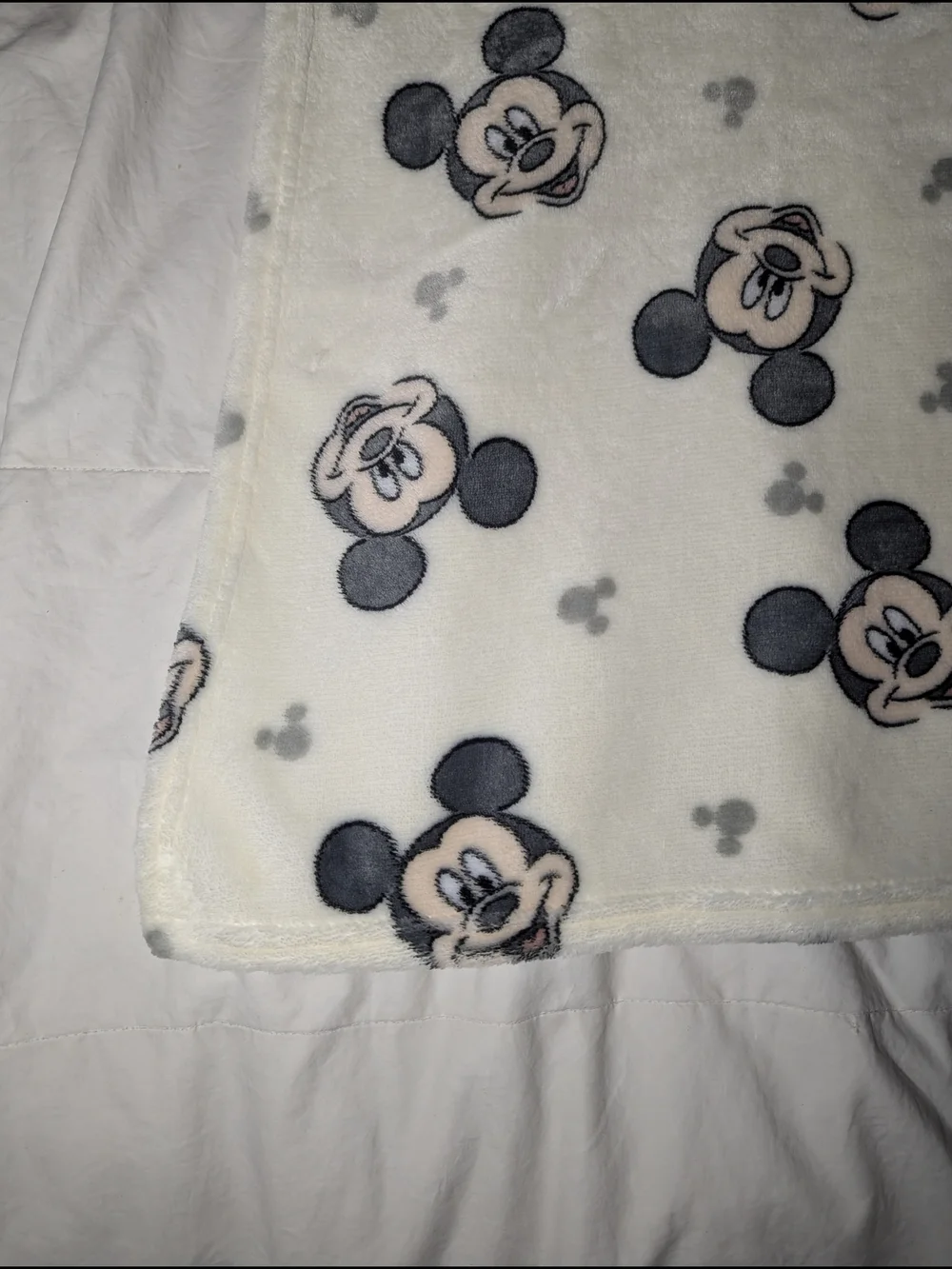 Disney Mickey Mouse Cream Baby Blanket Disney Baby Super Soft Clean